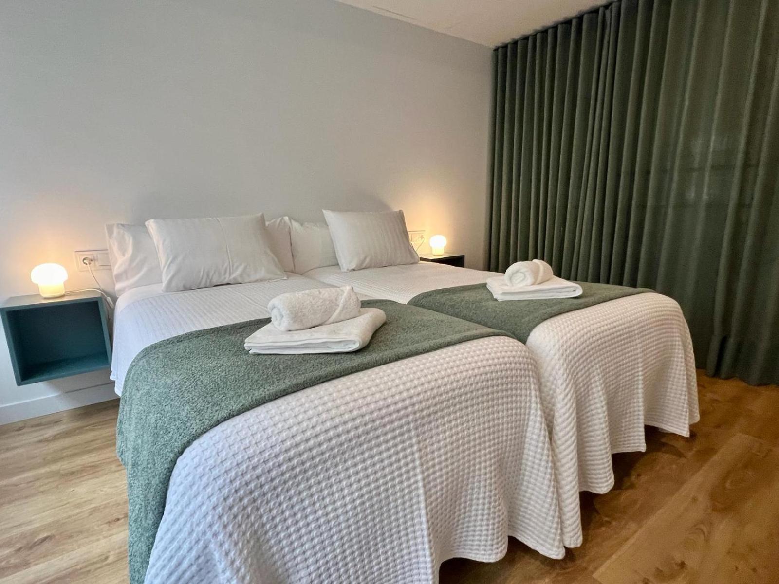 Piso Exclusivo En Vigo Centrico, Negocios, Confort Bagian luar foto